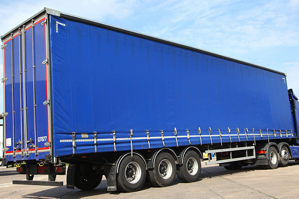 Camion con telo PVC blu